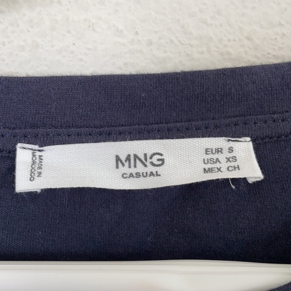 MNG Balloon Sleeve Wrist Tie Top - Picture 11 of 12